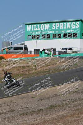 media/Apr-20-2025-AHRMA (Sun) [[393a79c373]]/Race/group 10 early race/Turn 4b/